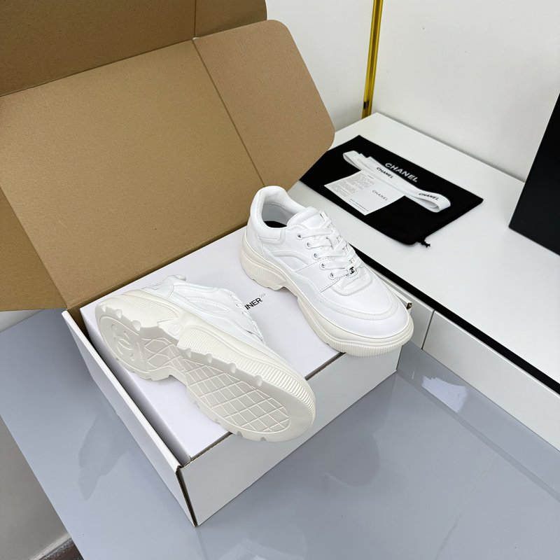샤넬 팬더 컬러 캐주얼 운동화 001-213062