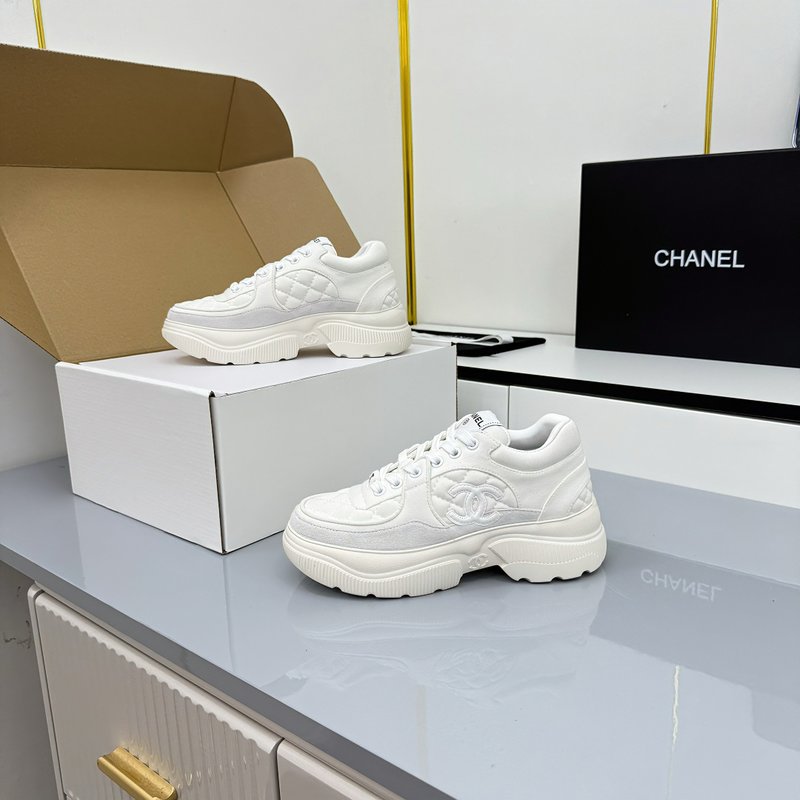 샤넬 팬더 컬러 캐주얼 운동화 001-213070