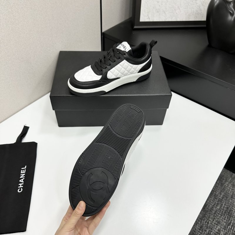 샤넬 팬더 컬러 캐주얼 스니커즈 001-213160