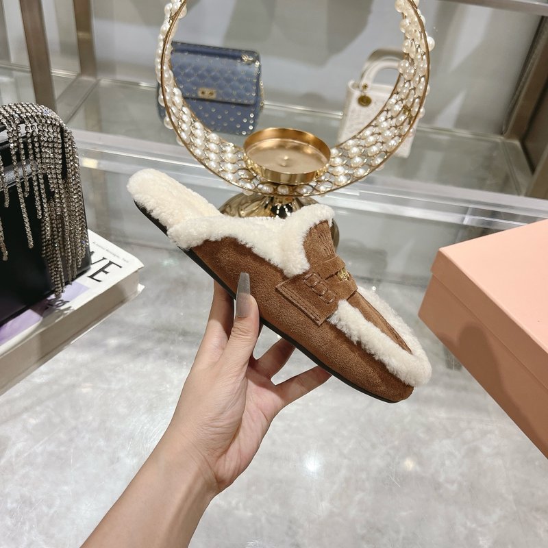 미우미우 울 로퍼 슬리퍼 001-213529
