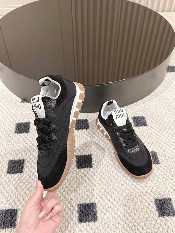 미우미우 플랫폼 캔버스 운동화 001-213753