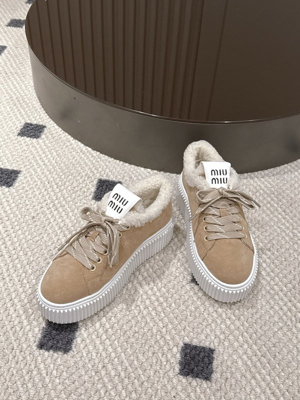 MIUMIU 리얼 퍼 스웨이드 플랫폼 슈즈 001-213776