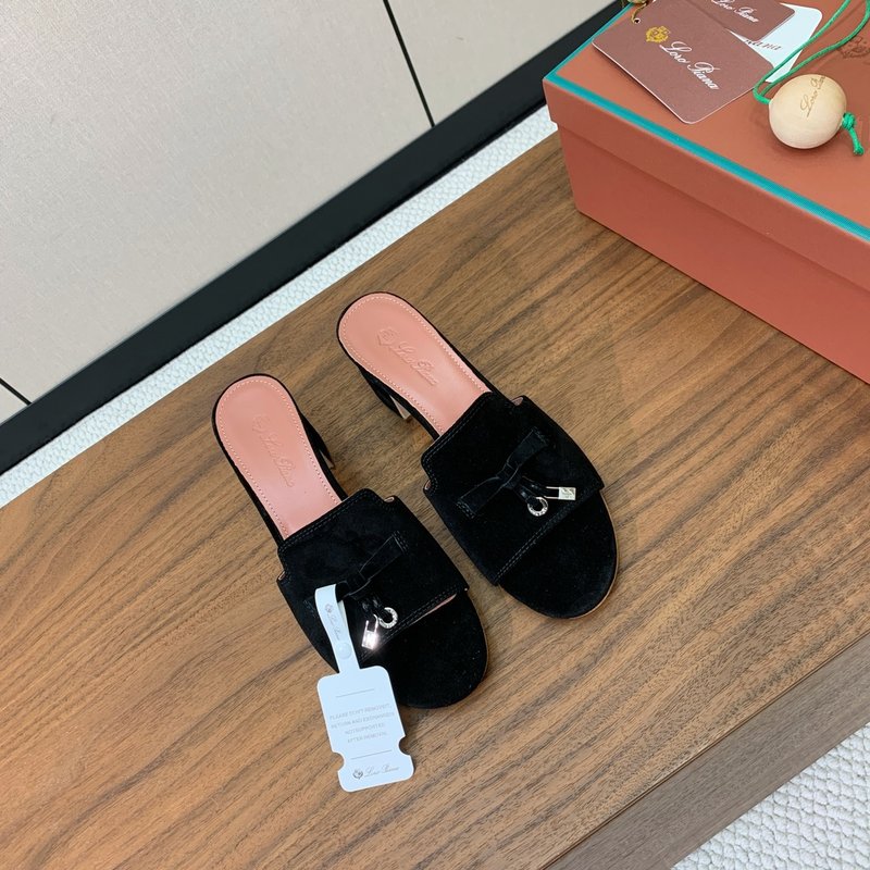 양피 미들힐 샌들 001-213793