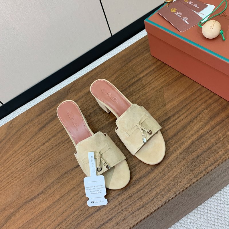 스웨이드 미들힐 가죽 슬리퍼 001-213795