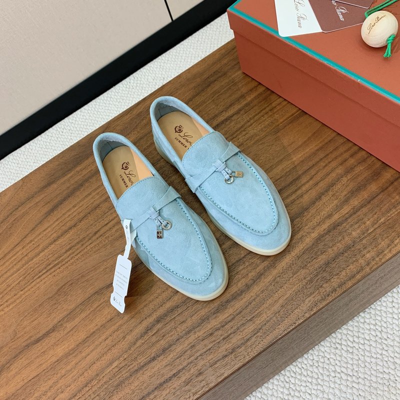 로로피아나 로퍼 캐시미어 빈티지 우아함 001-213887