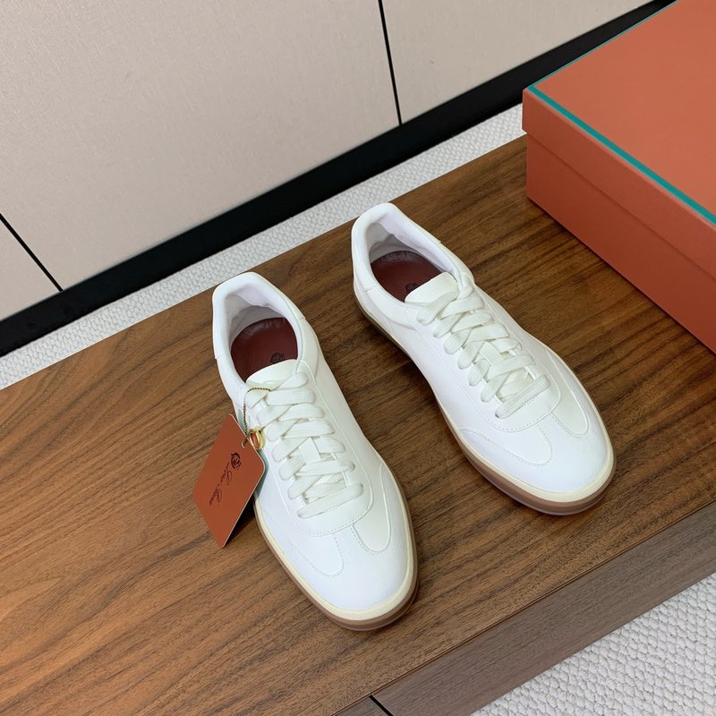 로로 피아나 커플 독일군 훈련화 001-213904