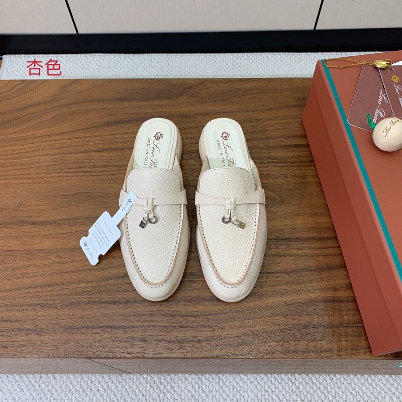 로로피아나 캐시멀 가죽 뮬 001-213928