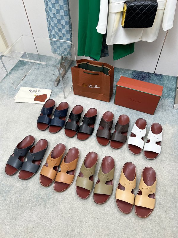 로로 피아나 클래식 핸드메이드 샌들 001-213964