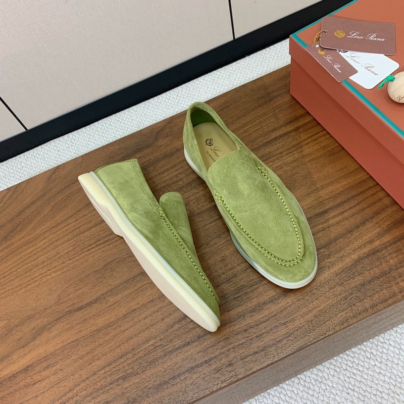 로로 피아나 남성 스무스 로퍼 001-214010