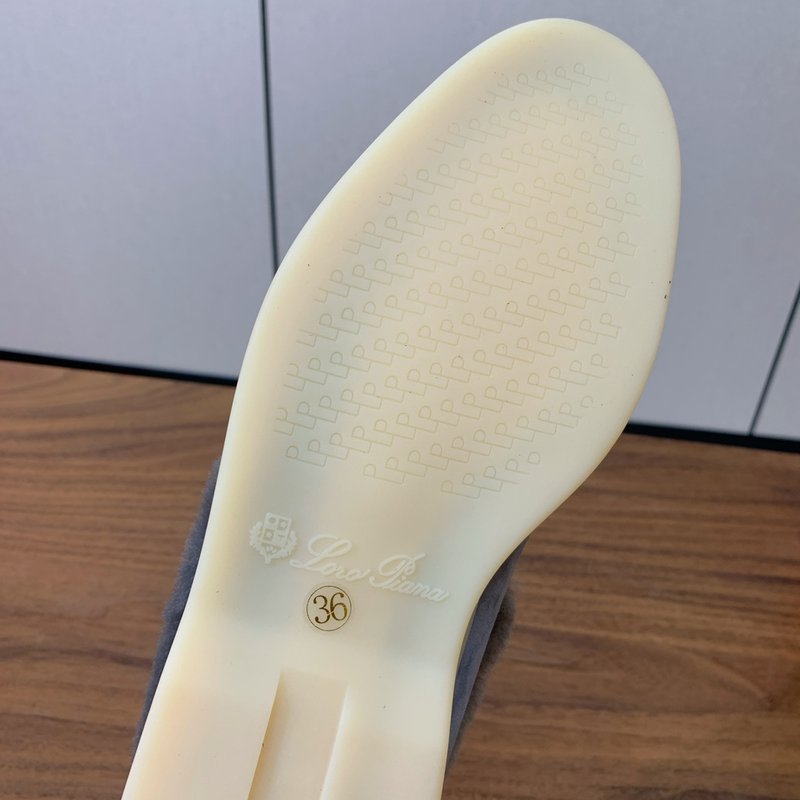로로피아나 양모 로퍼 슈즈 001-214065