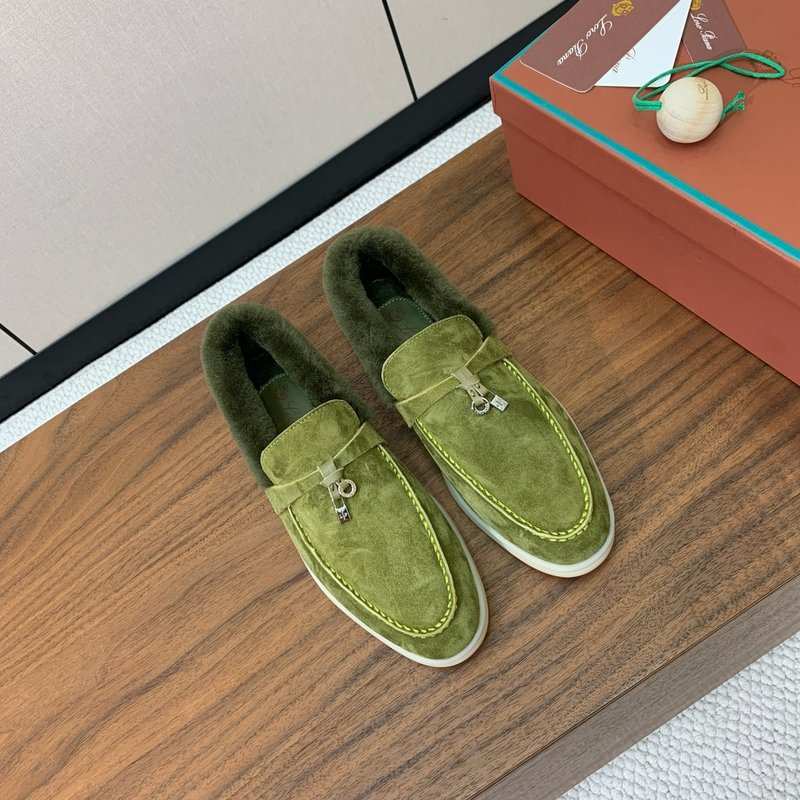 로로피아나 양모 로퍼 슈즈 001-214068