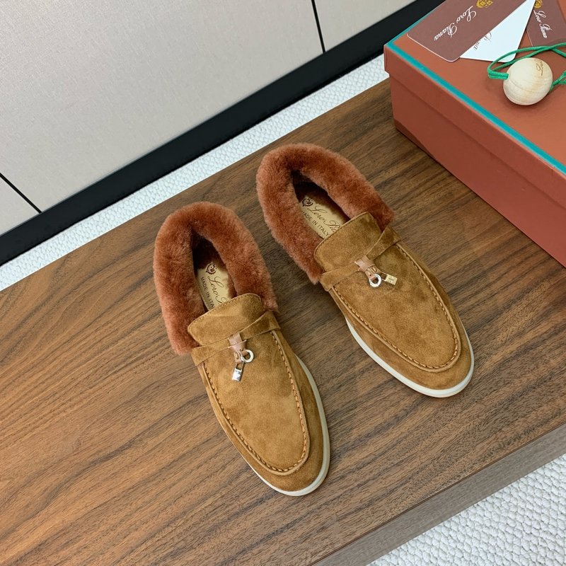 로로피아나 양모 칼라 로퍼 슈즈 001-214076