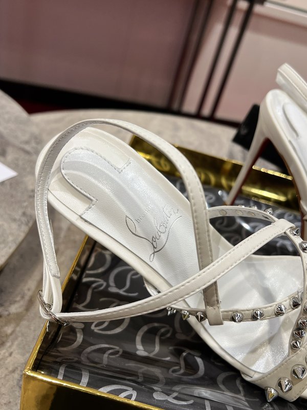 크리스찬 루부탱 스파이크 하이힐 샌들 001-214594