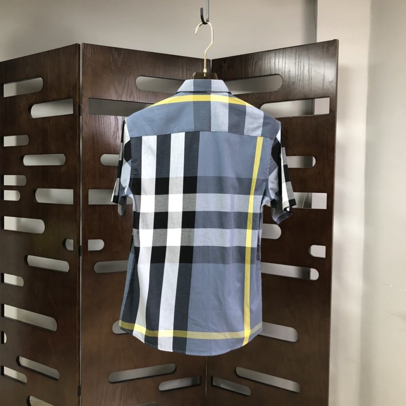 버버리 클래식 체크 반팔 셔츠 001-215022