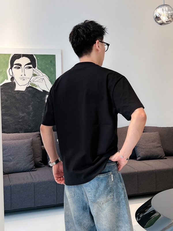 버버리 남성 춘하 신상 반팔 라운드 티셔츠 001-215081