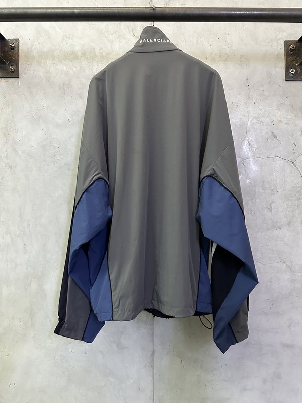 발렌시아가 스플릿 컬러 빈티지 바람막이 자켓 001-215264
