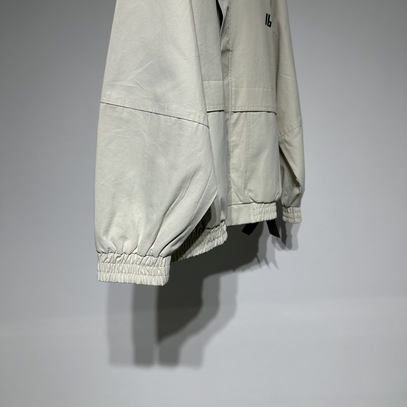 발렌시아가 베이지 체크 리버시블 자켓 001-215383