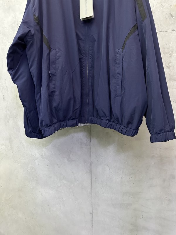 발렌시아가 양면 착용 긴팔 지퍼 자켓 아우터 001-215430