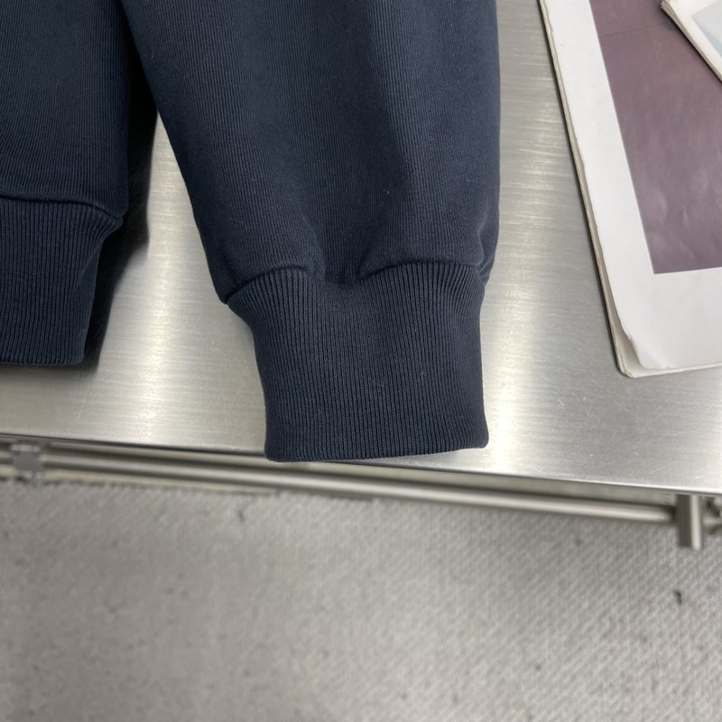발렌시아가 가짜 두 조각 칼라 라운드 넥 스웨트셔츠 001-215434