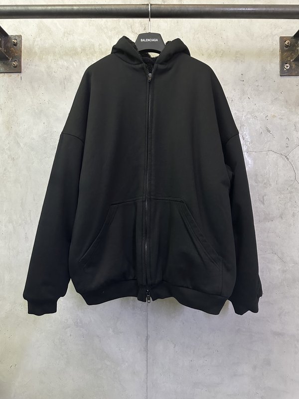 발렌시아가 스키웨어 양털 보온 자켓 001-215490