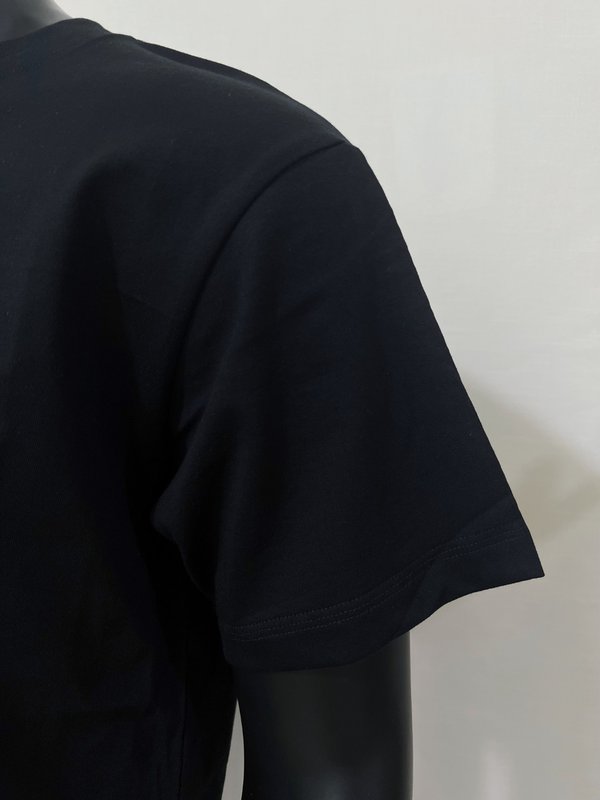 스톤아일랜드 클래식 엠블럼 라운드넥 반팔 티셔츠 001-215724