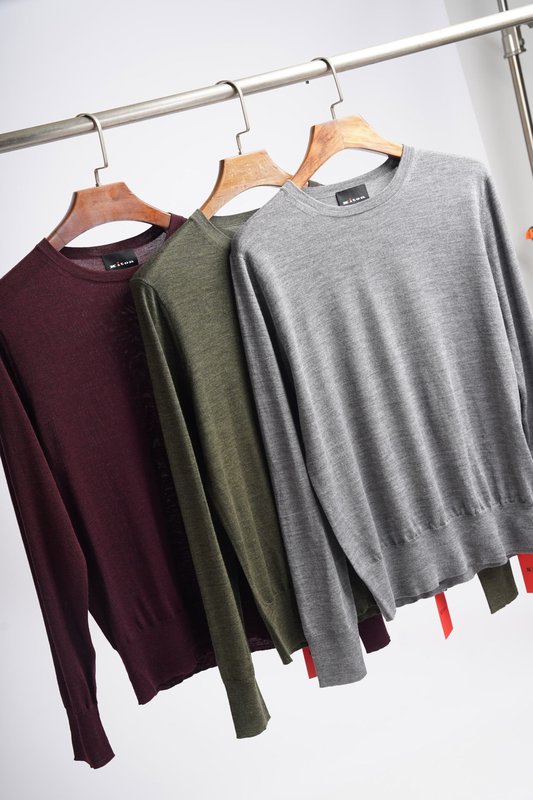 Kiton 남성 울 라운드 니트 001-216036