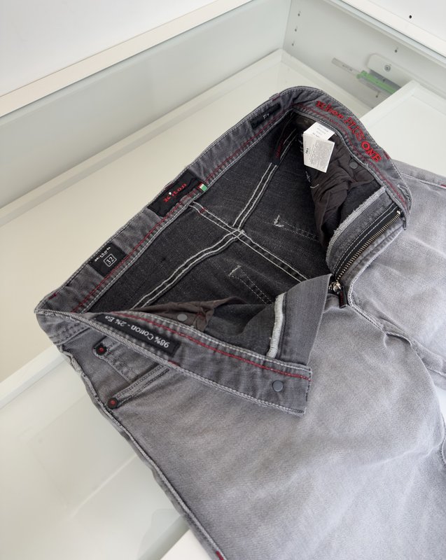 Kiton 남성 그레이 워싱 슬림 진 001-216096