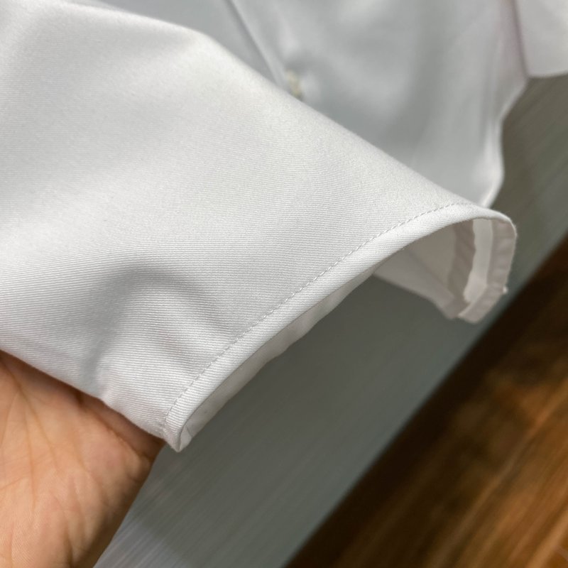 Kiton 남성 면 소재 자수 칼라 긴팔 셔츠 001-216171