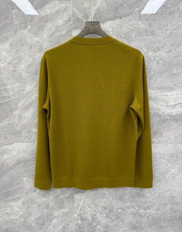 Kiton 남성 프리미엄 미니멀 로고 니트 긴팔 001-216173