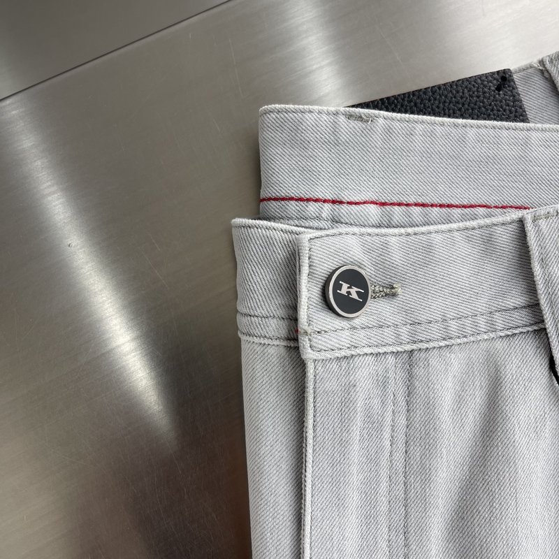 Kiton 봄여름 신상 스트레이트 데님 팬츠 001-216197