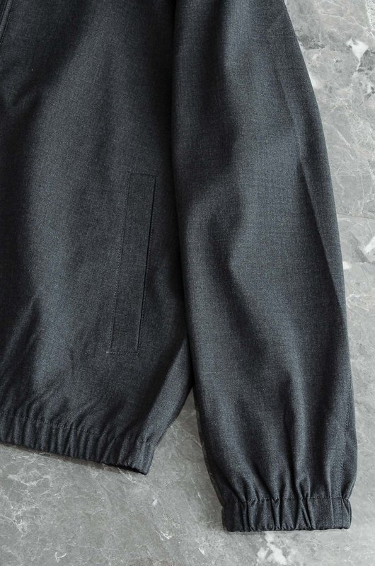 Kiton 남성 캐주얼 스포츠 세트 자켓 및 바지 001-216237