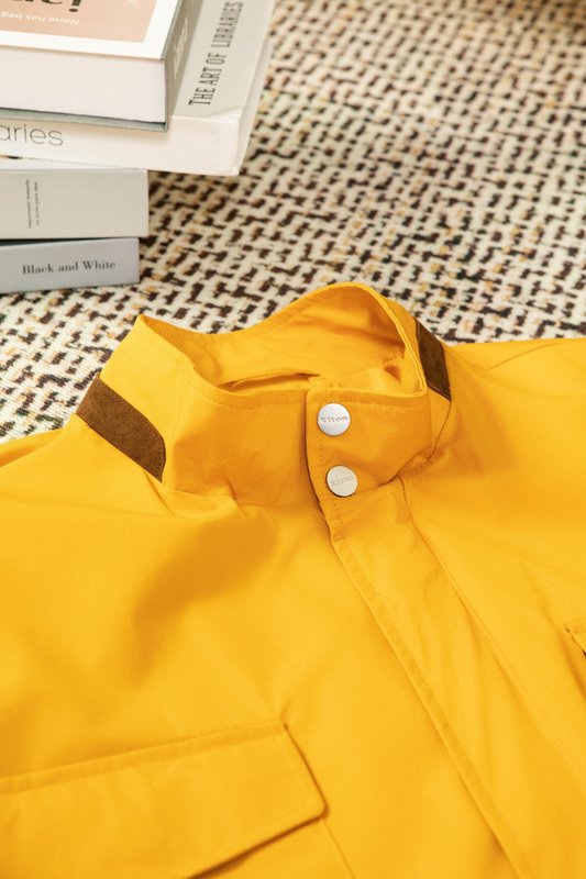 Kiton 스탠드 칼라 웨이스트 조절 가능 트렌치 자켓 001-216260