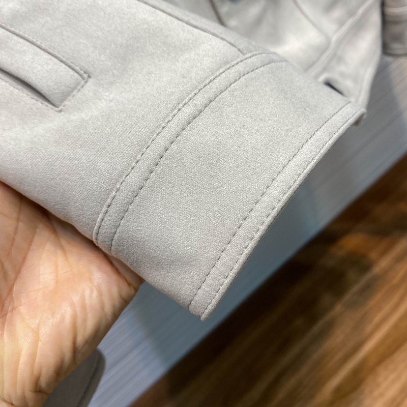 Kiton 가을 겨울 브러시드 테크니컬 칼라 자켓 001-216264