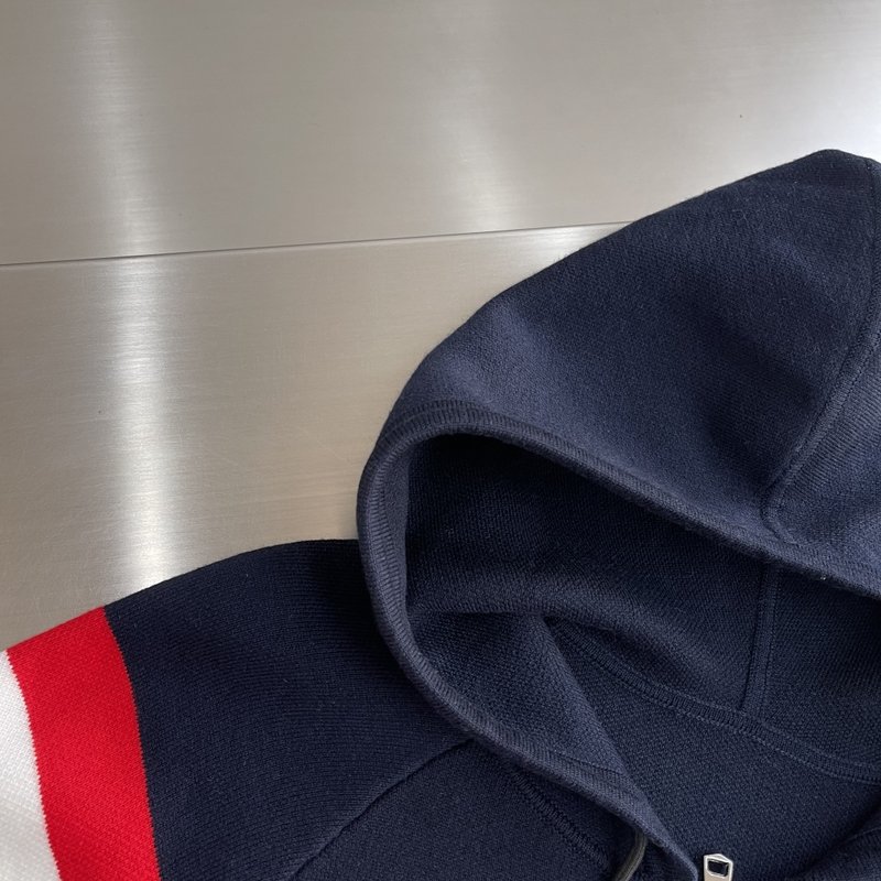 Kiton 가을 겨울 울 혼방 지퍼 후드 가디건 001-216265