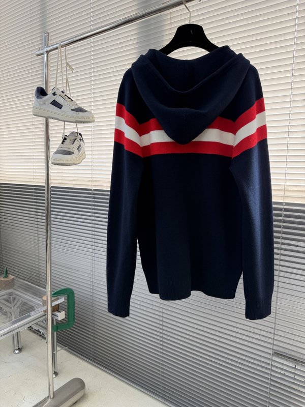 Kiton 가을 겨울 울 혼방 지퍼 후드 가디건 001-216265