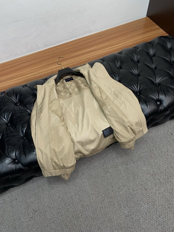 루이비통 남성 캐주얼 자켓 아우터 001-216599