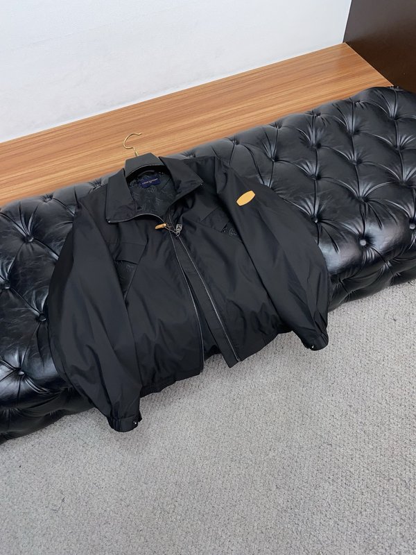 루이비통 남성 캐주얼 자켓 아우터 001-216607