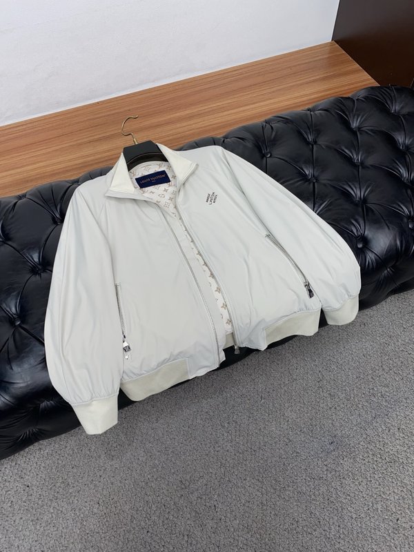 루이비통 남성 캐주얼 자켓 아우터 001-216618