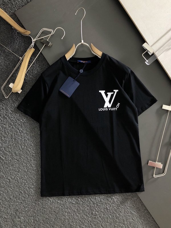 루이비통 남성 심플 로고 반팔 티셔츠 001-216667
