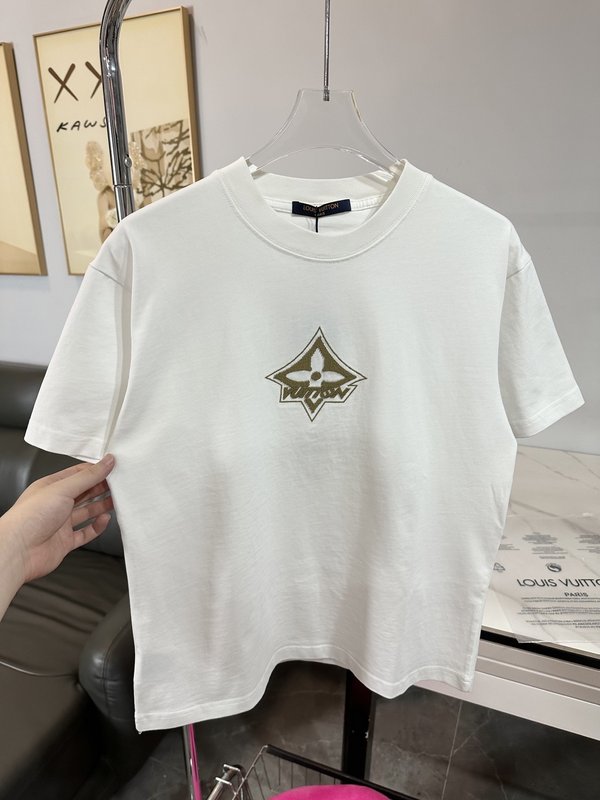 루이비통 중공 자수 접착 디자인 반팔 티셔츠 001-216720