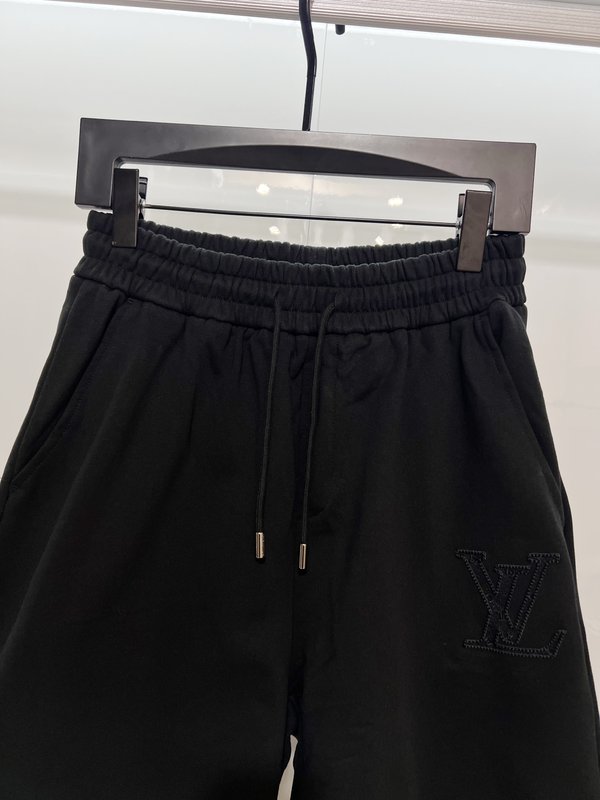 루이비통 클래식 로고 자수 캐주얼 반바지 001-216791