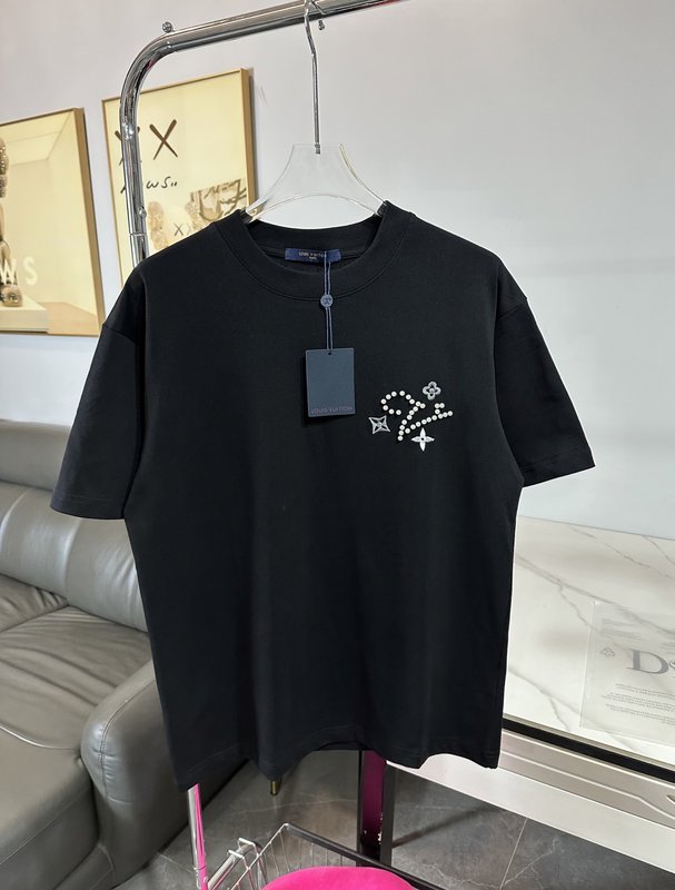 루이비통 진주 로고 자수 면 반팔 티셔츠 001-216795