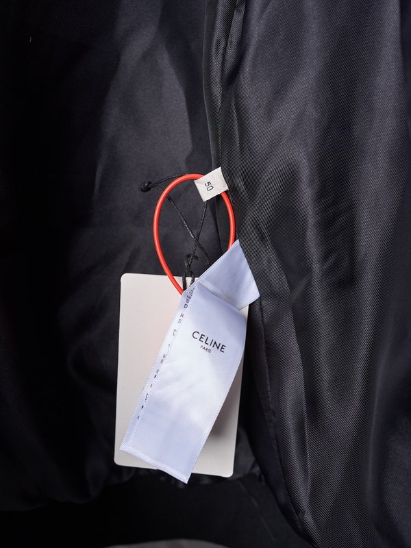 셀린 트라이엄프 자수 스트라이프 자켓 001-217106