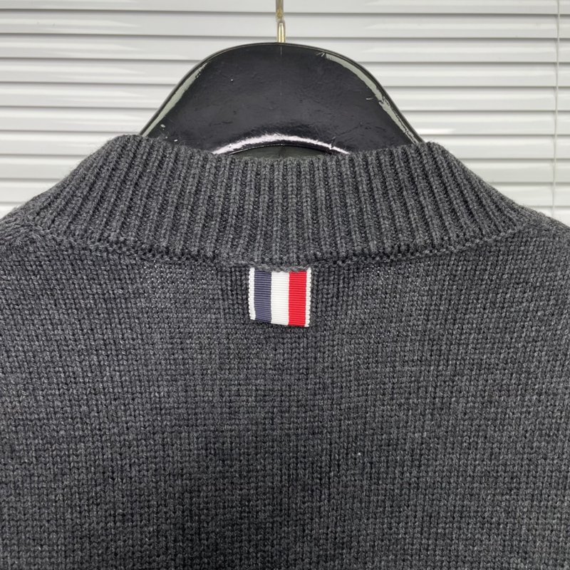 톰브라운 클래식 4 바운스 울 카디건 001-217430