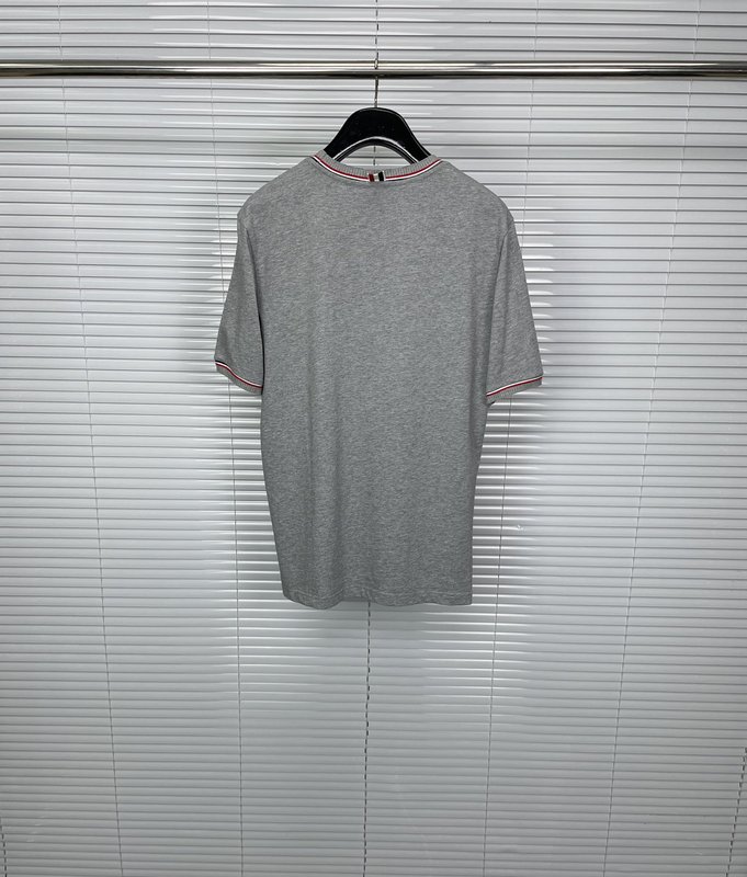 톰브라운 서클 도그 스트라이프 반팔 티셔츠 001-217652