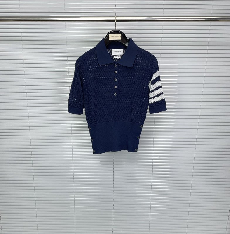 톰브라운 홀로우 칼라 POLO 셔츠 001-217816