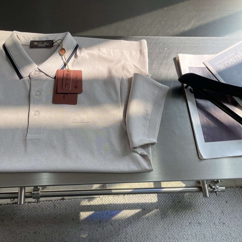 로로피아나 꽃회색 평직 반팔 티셔츠 001-218041