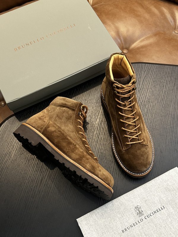 BC 브라운 스웨이드 등산 부츠 001-218581