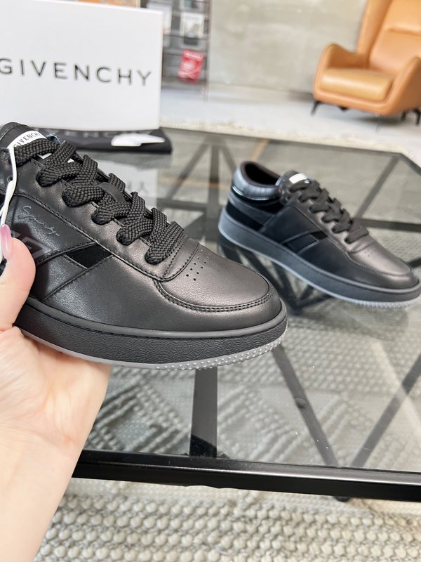 지방시 Givenchy 남성 가죽 캐주얼슈즈 001-218834