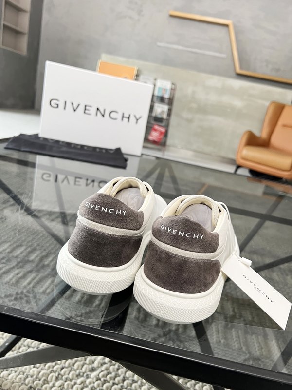 Givenchy  남성 소 가죽 캐주얼 운동화 001-218841